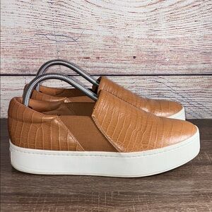 Vince Pre Owned Women’s 10 Tan Warren  Slip-On Platform Sneakers